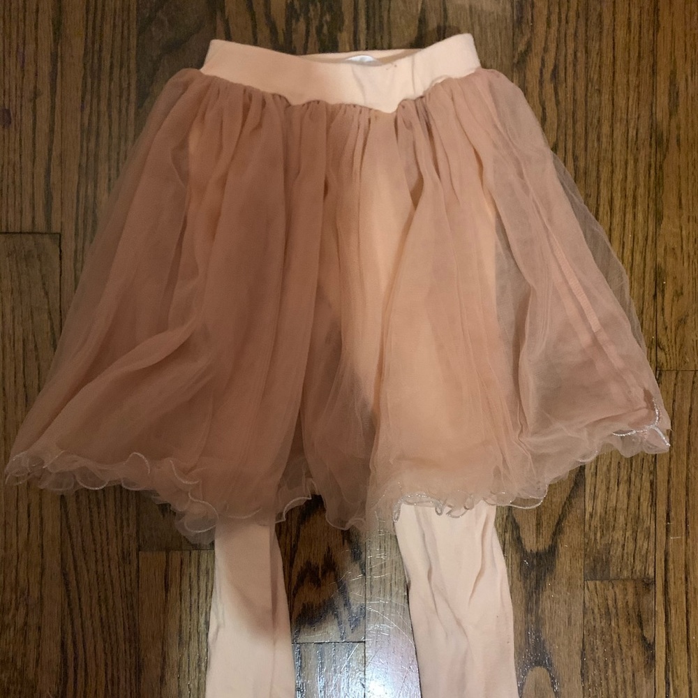 Mae Li Rose girls skirt with tights
